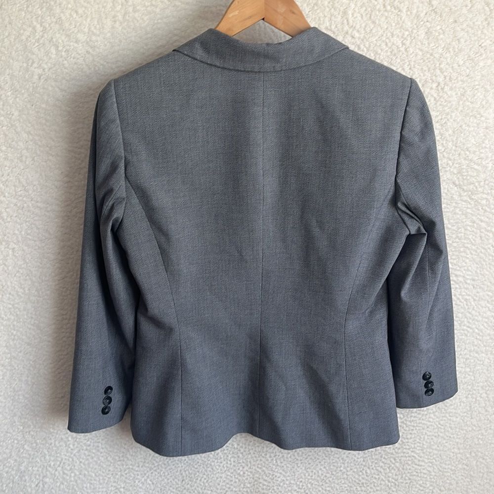 Tahari Blazer Womens Small Petite Grey - Picture 6 of 6